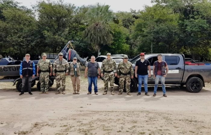 PATRULLA FLUVIAL CONJUNTA ENTRE LA PZ PILAR Y EL MADES EN EL RÍO TEBICUARY
